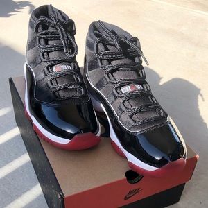 Jordan 11 Black/Red 2019